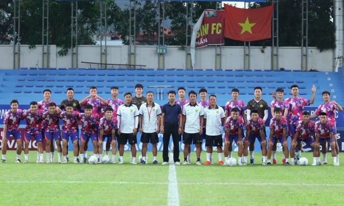 Thêm 1 đội hạng Nhất đổi tên trước ngày thi đấu