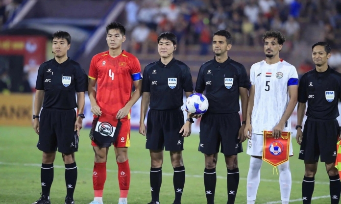 Tổ trọng tài Hàn Quốc bắt chính trận Việt Nam vs Nepal