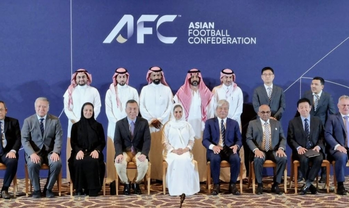 Chủ tịch LĐBĐ Việt Nam dự cuộc họp quan trọng về VCK Asian Cup 2027