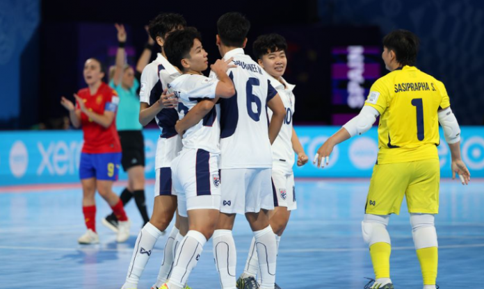 ĐT Thái Lan thua cực đậm 2-5 ở World Cup