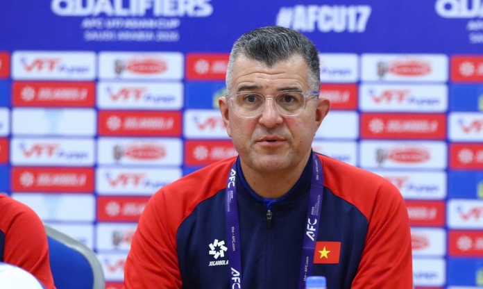HLV Roland hết lời khen ngợi U17 Việt Nam sau 3 trận thắng liên tiếp