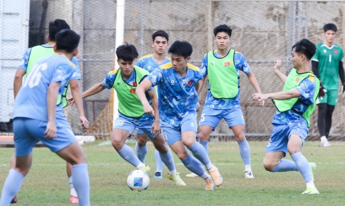 Sắp đương đầu Malaysia, HLV Kim Sang Sik nhận tin vui từ U22 Việt Nam