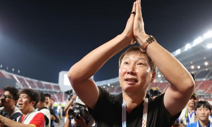 HLV Kim Sang Sik nói thẳng về Dark Magic: 'Không có phép màu nào cả'