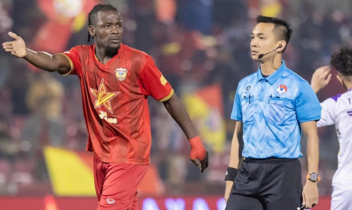 FIFA báo tin vui cho bóng đá Việt Nam về trọng tài