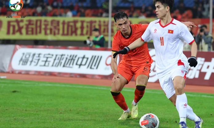 CĐV Việt Nam chỉ thẳng kết quả trận bán kết U23 Việt Nam vs U23 Trung Quốc