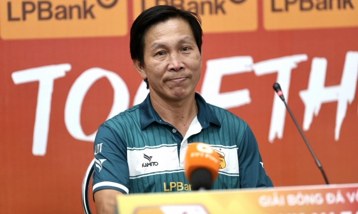 HLV HAGL tiếc nuối khi thua ngược Ninh Bình trên sân nhà