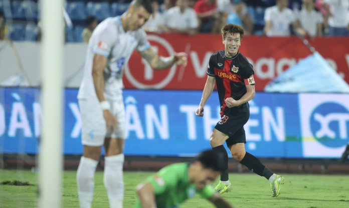 Xuân Son lập công ở V-League, Hoàng Đức bất ngờ gửi thông điệp