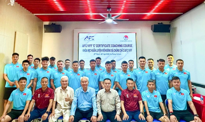 Cựu thủ môn U23 Việt Nam học làm Huấn luyện viên