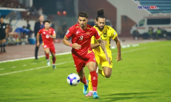 Chuyên gia Malaysia: 'Vẫn phải nhập tịch nếu muốn đánh bại ĐT Việt Nam'