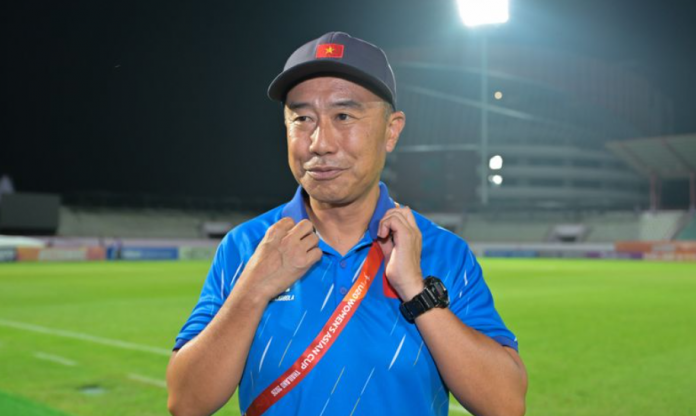 HLV U20 Việt Nam chỉ thẳng chiến thuật đấu Nhật Bản ở tứ kết châu Á