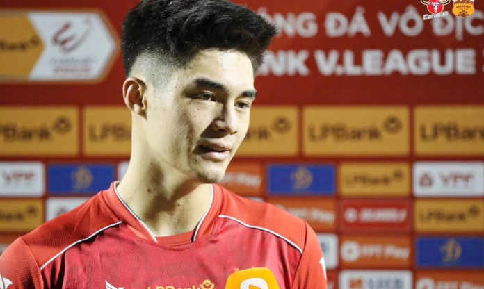 HAGL thắng 2-1 Nam Định, thủ môn Trung Kiên nói lời bất ngờ về cuộc đua trụ hạng