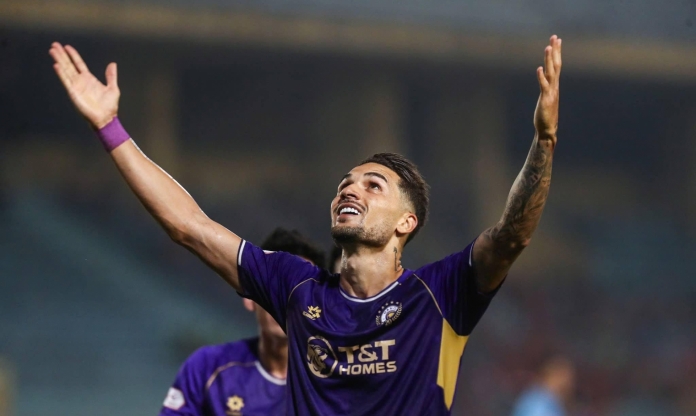 Hoàng Hên có hành động ý nghĩa sau bàn thắng vào lưới Hà Tĩnh