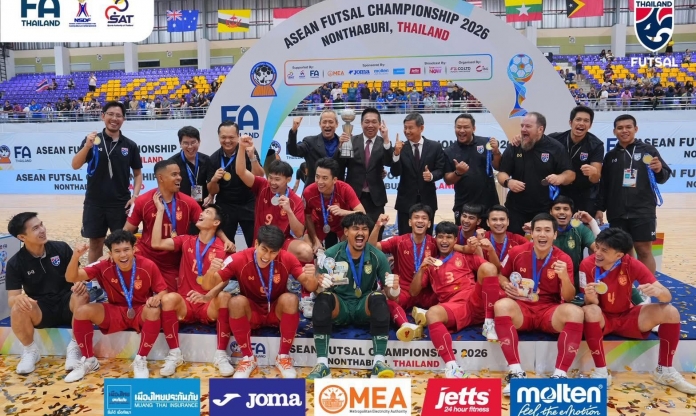 ĐT Thái Lan 17 lần vô địch Đông Nam Á, HLV trưởng vỡ òa cảm xúc