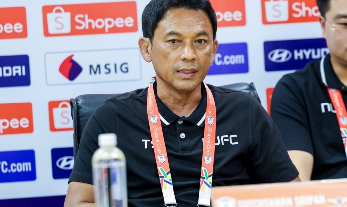 HLV Thái Lan nói gì trước thềm trận đấu trên SVĐ Hàng Đẫy?