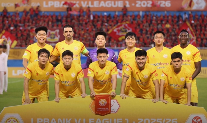 Đội đua trụ hạng V-League nhận tin không vui ở vòng 20