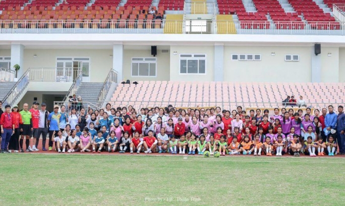LĐBĐ Việt Nam khảo sát và thúc đẩy phát triển bóng đá nữ tại Lâm Đồng