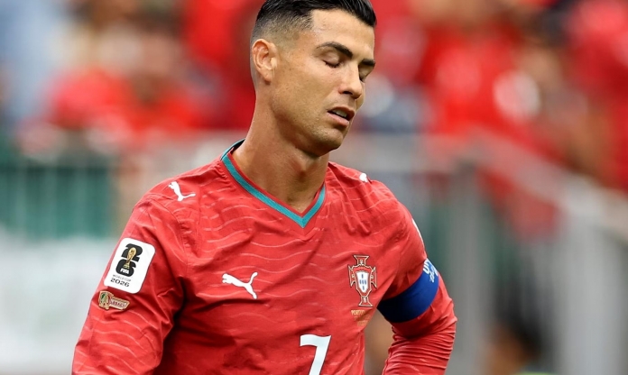 CHDC Congo cầm hòa Bồ Đào Nha, CĐV đồng loạt hô vang tên Messi