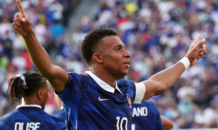 Mbappe vượt huyền thoại World Cup, Pháp có hàng công khiến mọi đối thủ run sợ
