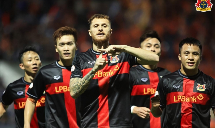 ĐT Việt Nam 'thu nhỏ' quyết tâm vô địch V-League bằng siêu đội hình