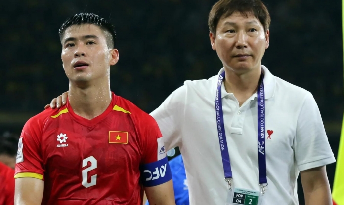 ĐT Việt Nam gặp biến cố bất ngờ ngay trước AFF Cup 2026, HLV Kim Sang-sik lại đau đầu