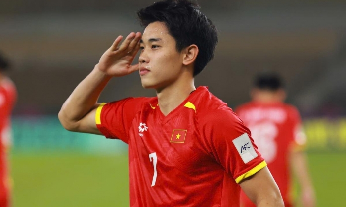 Đình Bắc gây sốt trước AFF Cup, vượt mặt các đàn anh tại ĐT Việt Nam