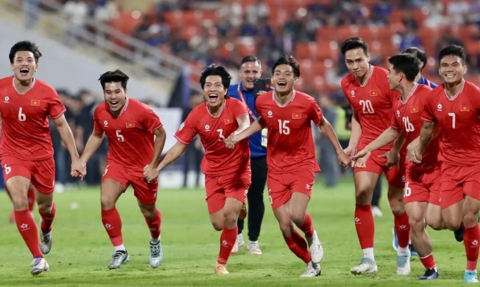 Tin nóng bóng đá chiều 17/7: ĐT Việt Nam nhận cú hích lớn