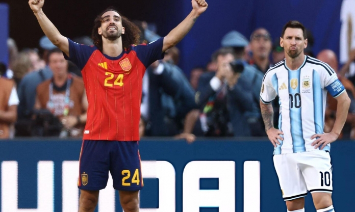 Hành động của Cucurella trước mặt Messi khiến CĐV tranh cãi