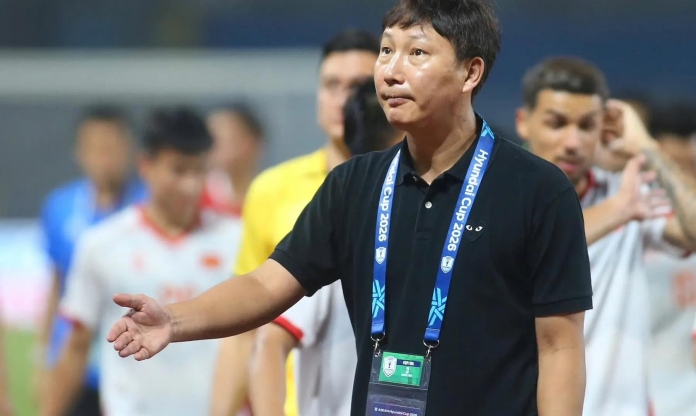 HLV Kim Sang-sik khiến cả Đông Nam Á ngả mũ chỉ sau 72 giờ