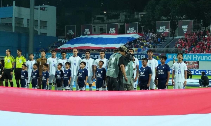 ĐT Thái Lan đón hung tin trước màn tái đấu Singapore, nguy cơ mất chân sút chủ lực