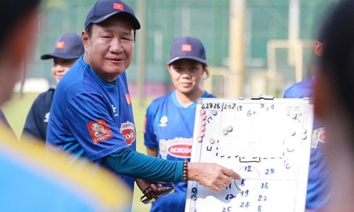 HLV Hoàng Văn Phúc: 'Tôi hài lòng về màn thể hiện của các nhân tố mới'