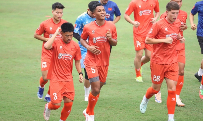 Tân binh Việt Kiều Pháp tuyên bố đầy tự tin trong ngày đầu lên ĐTQG