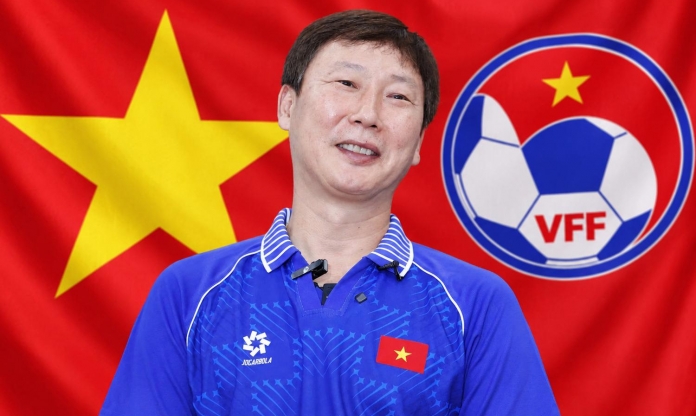 Báo Hàn Quốc: 'HLV Kim Sang Sik và ĐT Việt Nam đứng trước thử thách cực lớn'