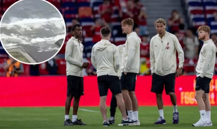 Liverpool nhận cảnh báo khẩn cấp vì sóng thần ở Nhật Bản