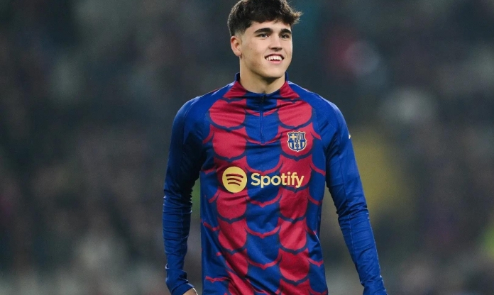 Thần đồng 'trăm năm có một' của Barca rời La Masia