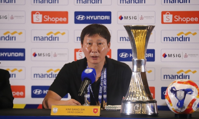 HLV Kim Sang Sik khả năng không trực tiếp dẫn dắt ĐT Việt Nam trong tháng 9