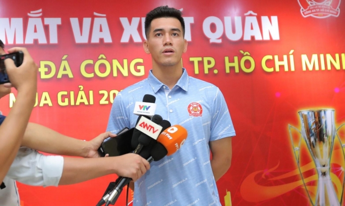 Tiến Linh đặt mục tiêu cao cùng Công An TP.HCM trước mùa giải mới