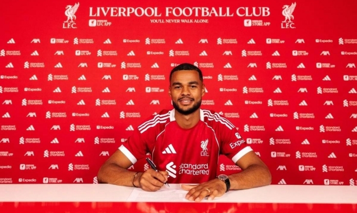 Ngay trước đại chiến với Arsenal, họng súng Liverpool cam kết tương lai