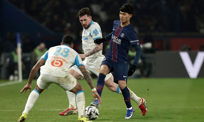 Thần đồng gốc Philippines ra mắt PSG thế nào?