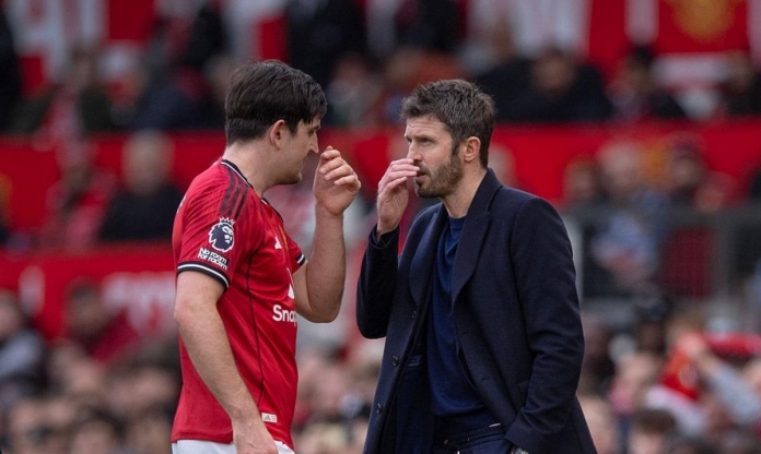 MU 'mượn gió bẻ măng' giữa cơn khủng hoảng của thành London