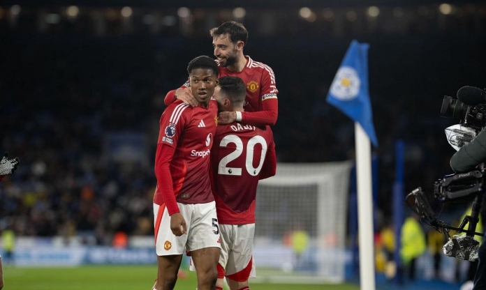 MU lo sốt vó khi tiền đạo ghi 61 bàn sau 79 trận gặp chấn thương nặng