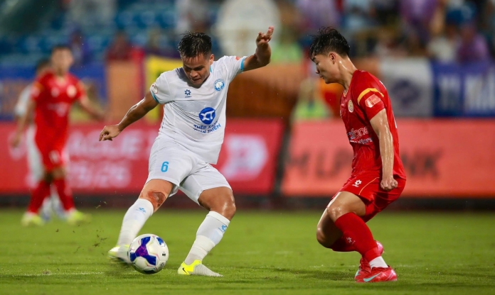 Trung vệ Brazil tỏa sáng, Nam Định đẩy PVF-CAND xuống đáy bảng xếp hạng