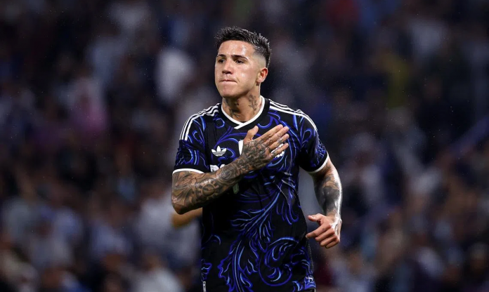 Dằn mặt Real Madrid, Chelsea hét giá không tưởng cho sao Argentina