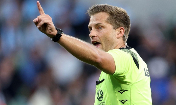 CHÍNH THỨC: 'Vua thổi penalty' cầm còi trận U23 Việt Nam vs U23 Trung Quốc