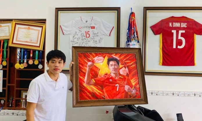 Tranh sơn dầu vẽ Đình Bắc được đấu giá vì đồng hương nghèo