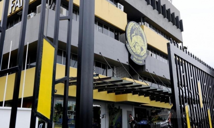 LĐBĐ Malaysia ra quyết định khó tin trước ngày đấu Việt Nam