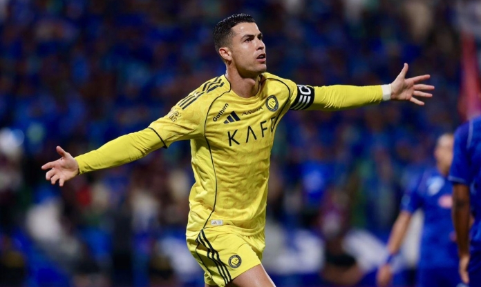 Ronaldo lên tiếng đầy ẩn ý sau bàn thắng ngày trở lại Al Nassr