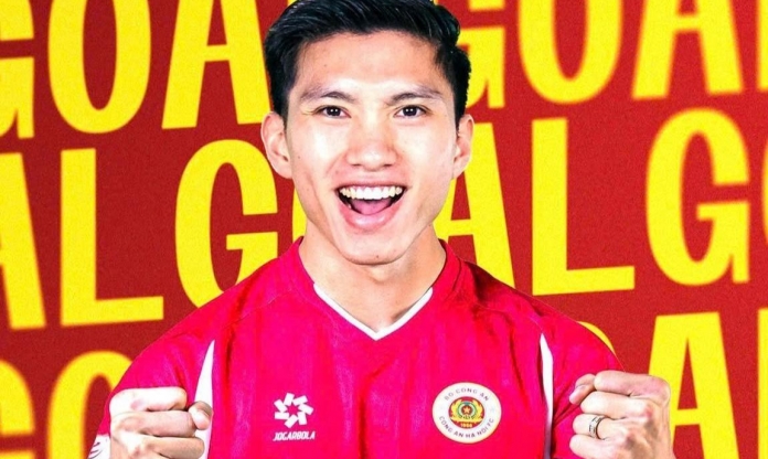 Văn Hậu ghi bàn trở lại sau 3 năm bằng siêu phẩm để đời