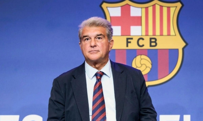 CHÍNH THỨC: Barca mang về 'viên ngọc' sáng giá bậc nhất nước Anh