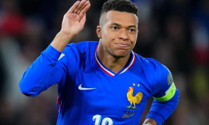 CHÍNH THỨC: Mbappe đón tân binh trên ĐT Pháp