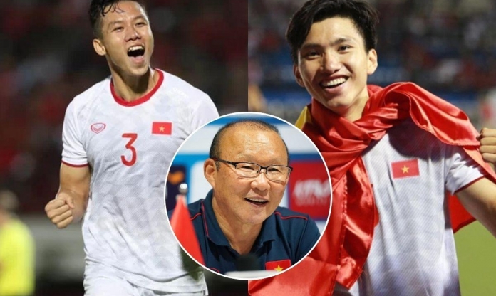 HLV Park Hang Seo gây sốt với món quà đặc biệt cho 2 học trò cũ